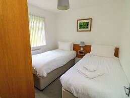 Harcombe House Bungalow 11