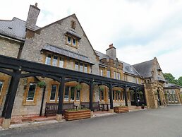 Harcombe House Bungalow 11