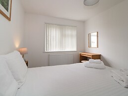 Harcombe House Bungalow 11