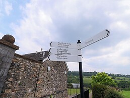 Harcombe House Bungalow 11