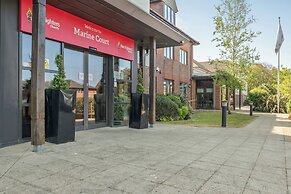Marine Court Three Bedroom Second-floor Apartment 32