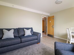 Flat 32 - Marine Court
