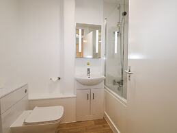 Flat 35 - Marine Court