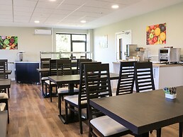 Flat 35 - Marine Court