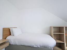 Flat 35 - Marine Court