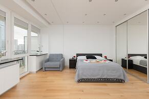 Studio Świętokrzyska Warsaw by Renters