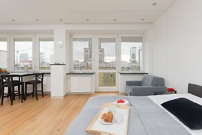 Studio Świętokrzyska Warsaw by Renters