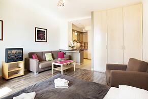 Studio Świętokrzyska Warsaw by Renters