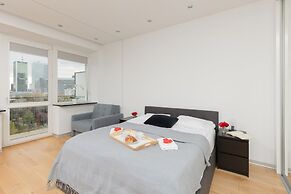 Studio Świętokrzyska Warsaw by Renters