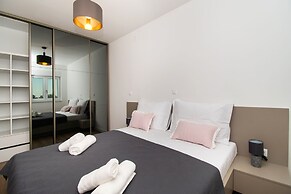 Apartments Luxury Golden Suites