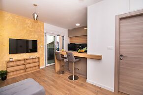 Apartments Luxury Golden Suites