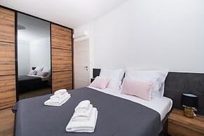 Apartments Luxury Golden Suites