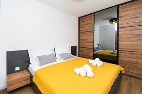 Apartments Luxury Golden Suites