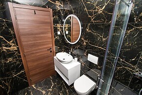 Apartments Luxury Golden Suites
