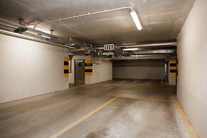 Apartment Jeziorańskiego by Renters