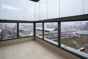 Apartment Jeziorańskiego by Renters