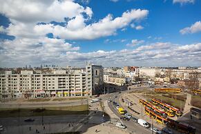 Rondo Wiatraczna Warsaw by Renters