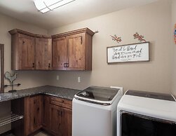 Avalon by Ruidoso Vacation Rentals