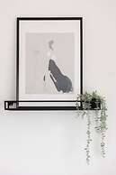 Lekka Apartment by Renters