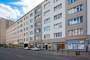Studio Puławska Warszawa by Renters