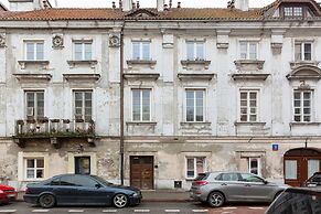 Mariensztat Warsaw by Renters