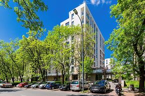 Obrzeżna Apartment by Renters