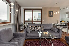 Obrzeżna Apartment by Renters