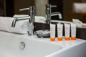 Obrzeżna Apartment by Renters