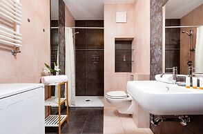 Obrzeżna Apartment by Renters