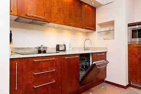 Obrzeżna Apartment by Renters