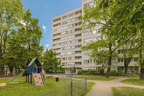 Apartment Popiełuszki Warsaw by Renters