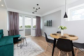 Apartment Popiełuszki Warsaw by Renters