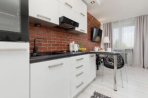 Apartment Popiełuszki Warsaw by Renters
