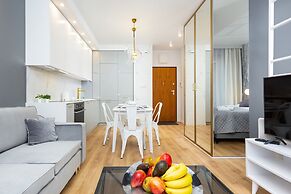Warsaw Sienna Apartments by Renters