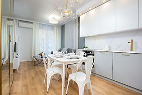 Warsaw Sienna Apartments by Renters