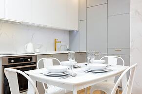 Warsaw Sienna Apartments by Renters