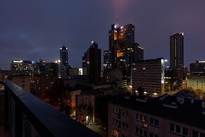 Warsaw Sienna Apartments by Renters