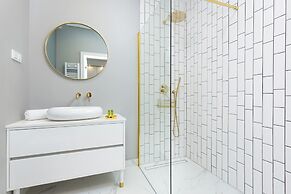 Warsaw Sienna Apartments by Renters