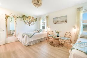 Beach'n Inn 3 Bedroom Home by RedAwning