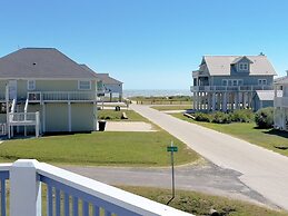 Beach'n Inn 3 Bedroom Home by RedAwning