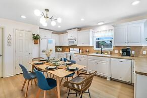 Beach'n Inn 3 Bedroom Home by RedAwning