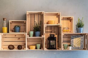 Studio Wspólna Warsaw by Renters