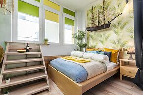 Studio Wspólna Warsaw by Renters