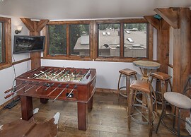 Bridge St. Condominium R2 3 Bedroom Condo by RedAwning