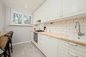 Schillera Apartment by Renters