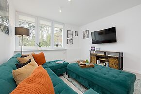 Schillera Apartment by Renters