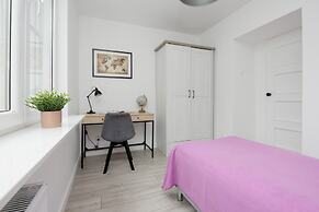 Schillera Apartment by Renters