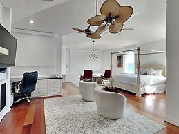 9463dolcevitaccwh - Dolce Vita Villa