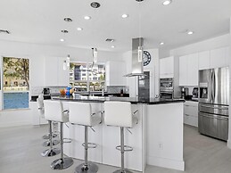 9463dolcevitaccwh - Dolce Vita Villa