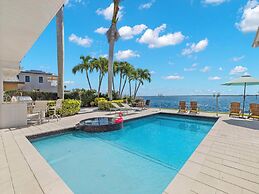 9463dolcevitaccwh - Dolce Vita Villa